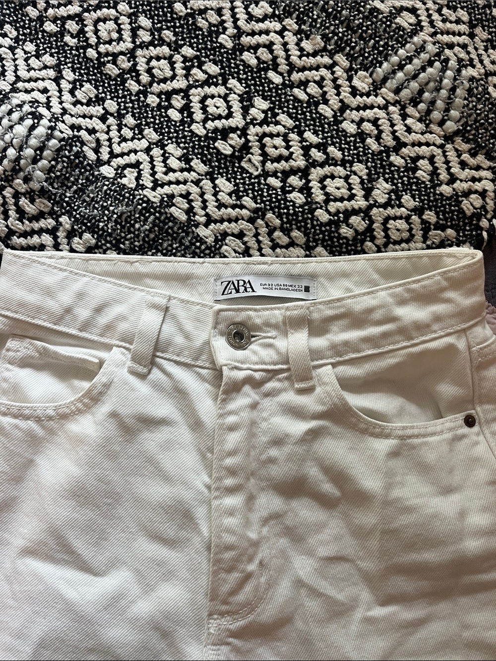 Zara Cream High-Rise Denim Jeans